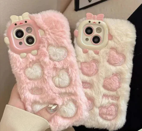 Étui en peluche en forme de cœur