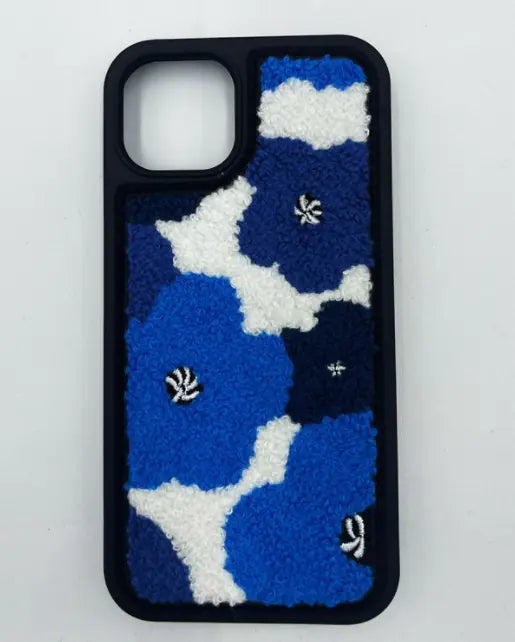 Étui à fleurs bleues